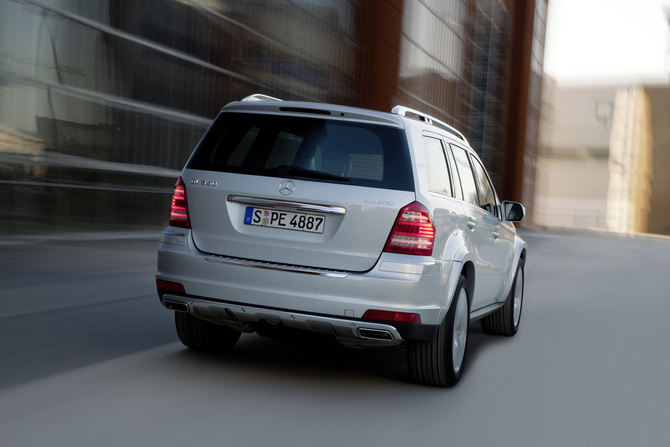 Mercedes-Benz GL320 BlueTEC