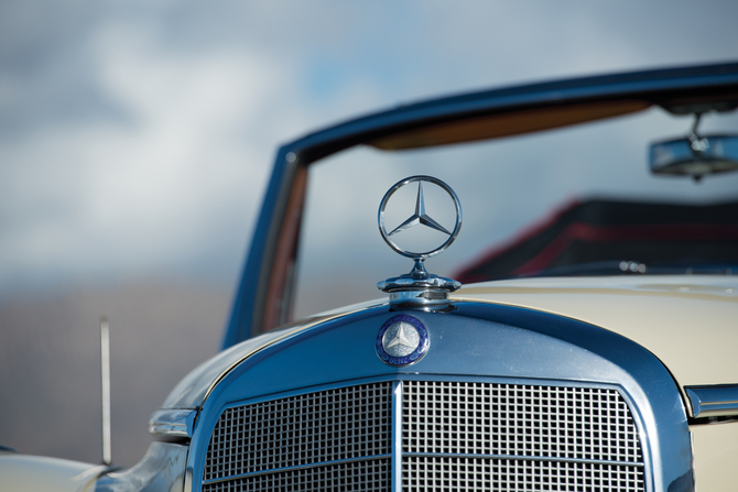 Mercedes-Benz 300 b Cabriolet D