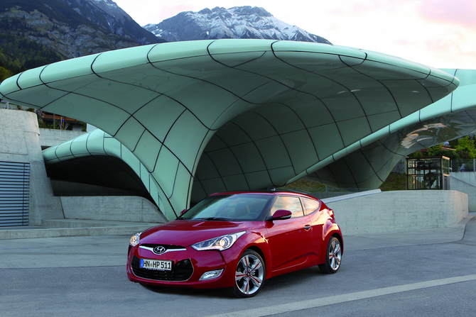 Hyundai Veloster