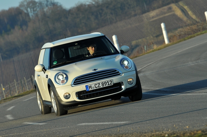 MINI (BMW) CooperClubvan AT