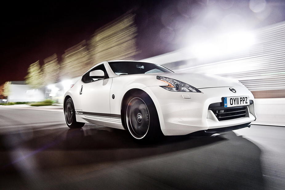 Nissan 370Z 3.7 GT AT