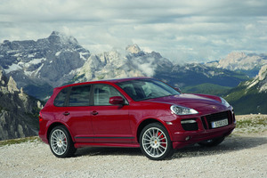 Porsche Cayenne GTS Tiptronic S