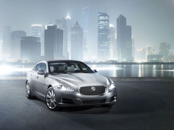 Jaguar XJ 5.0L SWB Premium Luxury