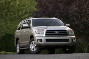 Toyota Sequoia SR5 4.7L 4X4