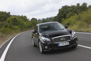 Infiniti M30d S Premium