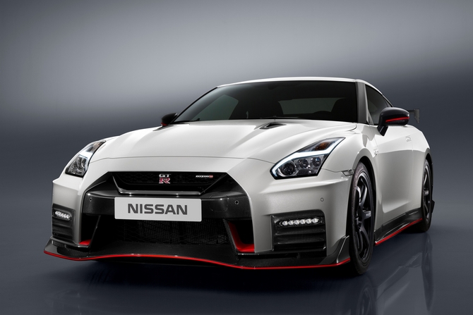 Nissan GT-R 3.8 V6 NISMO