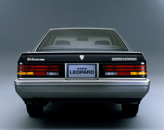 Nissan Leopard XS-II