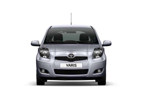 Toyota Yaris 1.33 VVT-i  (10)