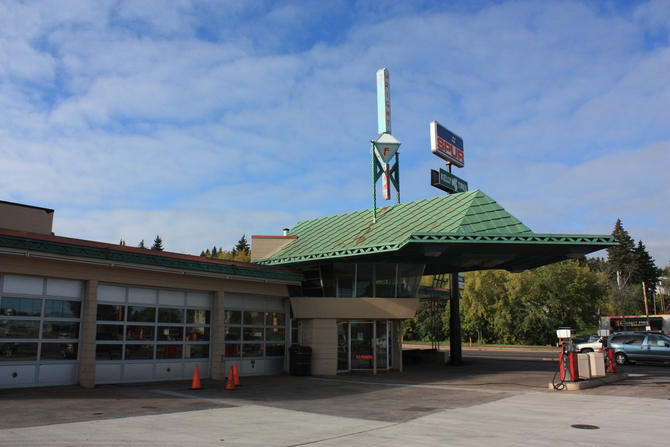 Frank Lloyd Wright station