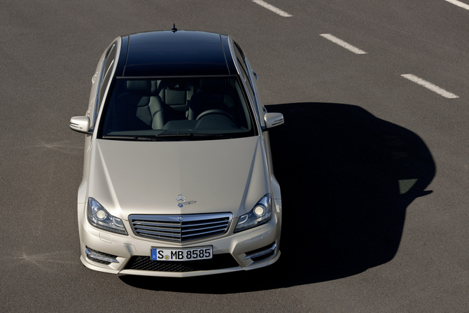 Mercedes-Benz C 200 CDI BlueEFFICIENCY Saloon AT