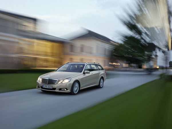 Mercedes-Benz E 220 CDI Station BlueEfficiency