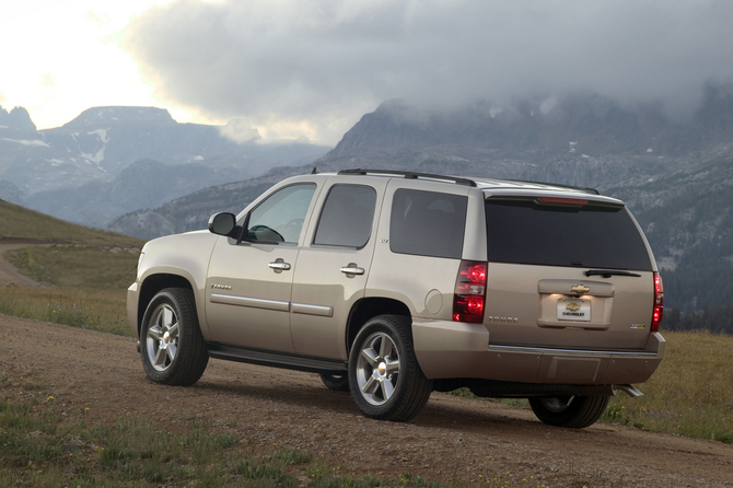 Chevrolet Tahoe LTZ 2WD