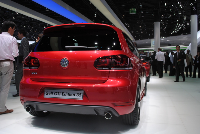 Volkswagen Golf 2.0 TSI GTI Edition 35