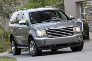 Chrysler Aspen Hybrid Limited 4X4