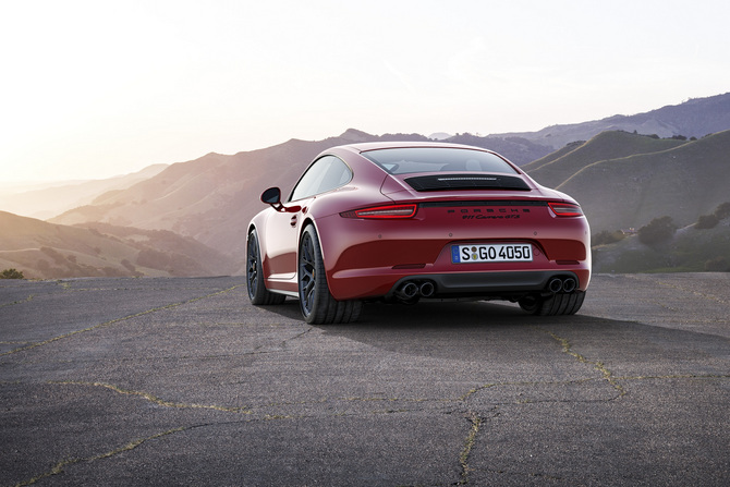 Porsche 911 Carrera GTS PDK