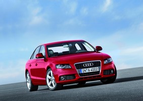 Audi A4 2.0 TDI Attraction