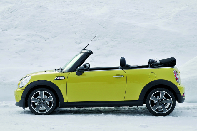 MINI (BMW) Mini Cabrio Cooper S 184 hp