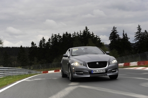 Jaguar XJ Speed Ring Taxi