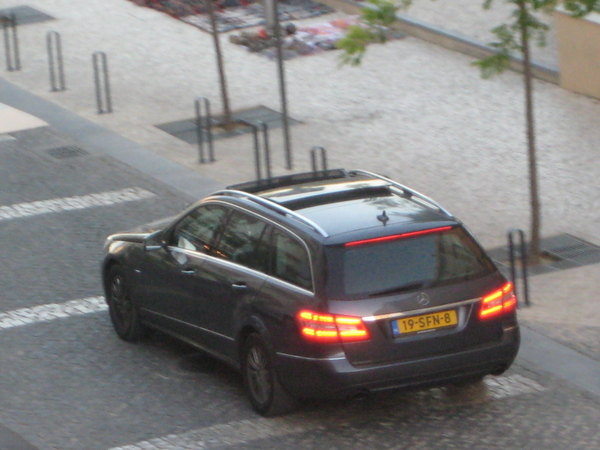 Mercedes-Benz E 220 CDI Station BlueEfficiency