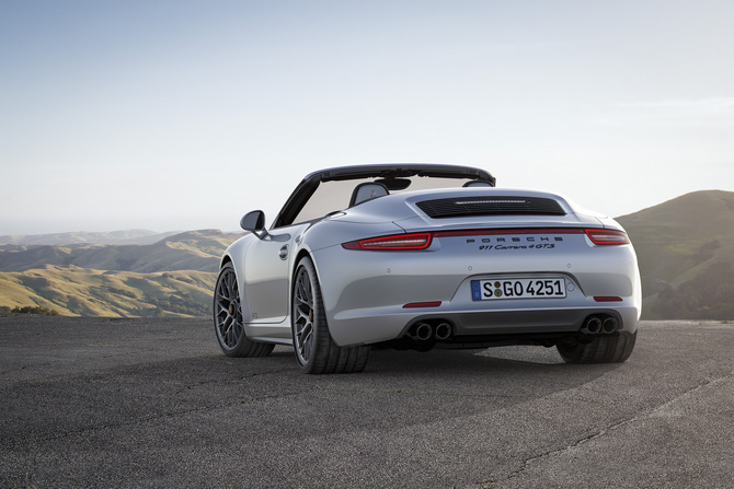 Porsche 911 Carrera 4 GTS Cabriolet PDK