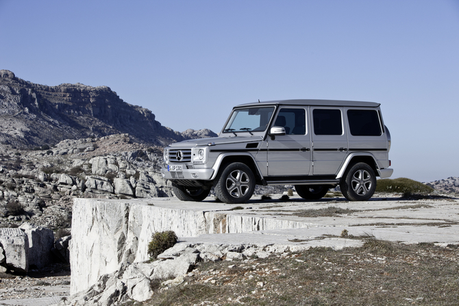 Mercedes-Benz G 500