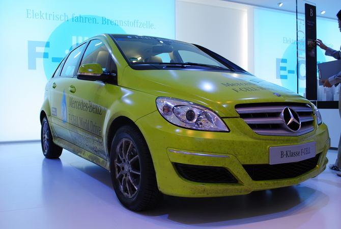 Mercedes-Benz B F-CELL