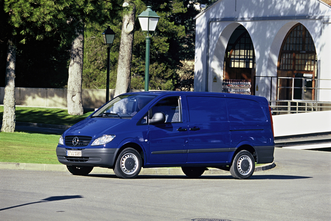 Mercedes-Benz Vito 2 {W639} 