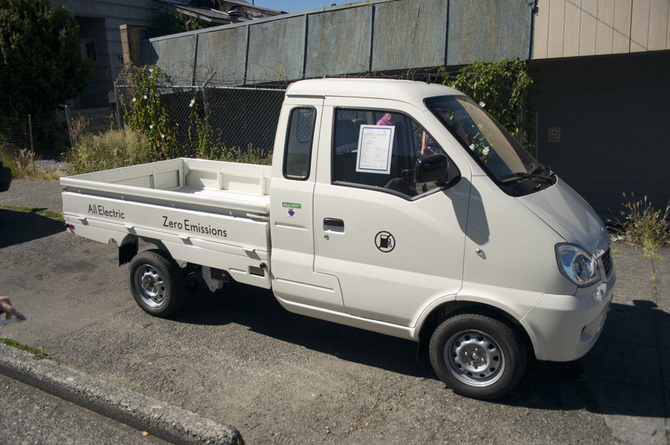 Miles ZX40S Work Truck