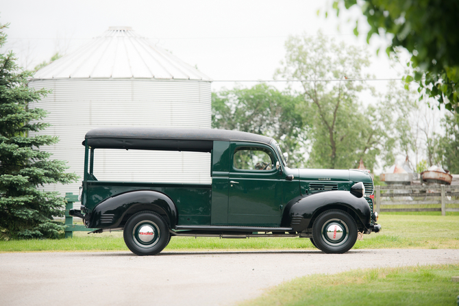 Dodge Half-Ton Canopy Express