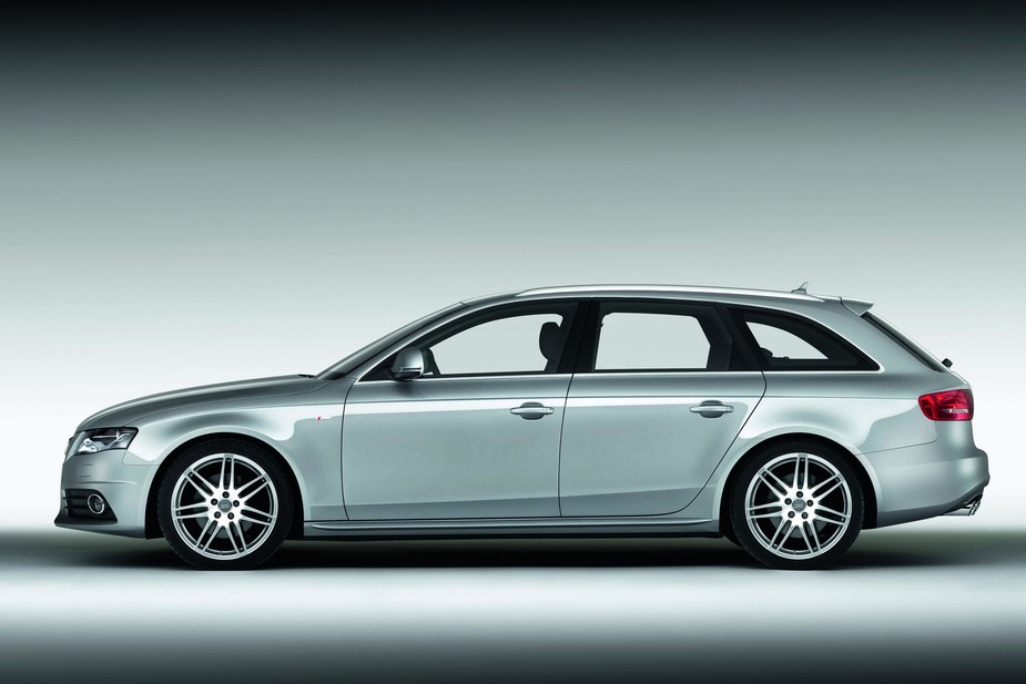 Audi A4 Avant 3.2 FSI S line