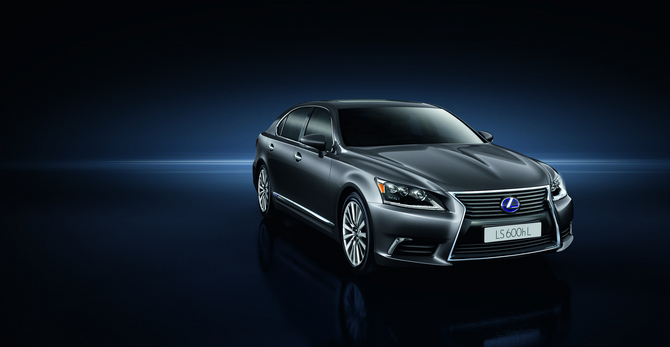 Lexus LS 600h