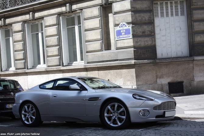 Aston Martin Vanquish