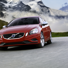 Volvo S60 T5 R Design