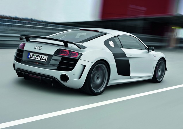 No total a Audi produziu 333 R8 GT