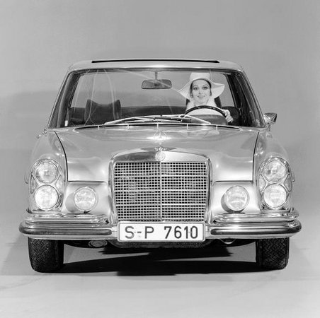 Mercedes-Benz 300 SEL 3.5 