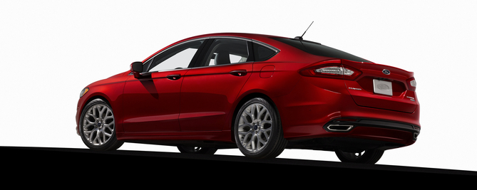 New Ford Fusion: first gasoline, hybrid and plug-in hybrid sedan