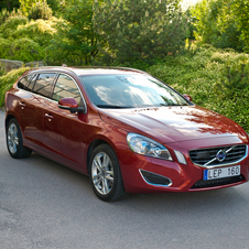 Volvo V60 D5 Start/Stop Momentum