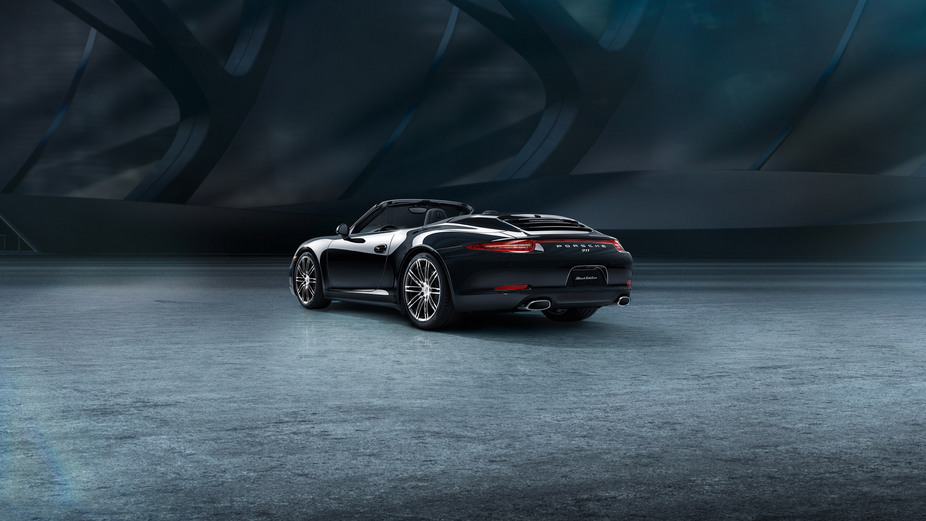 Porsche 911 Carrera 4 Cabriolet Black Edition PDK