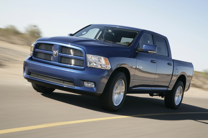 Dodge Ram 1500 Crew Cab 4X4 SPORT SWB