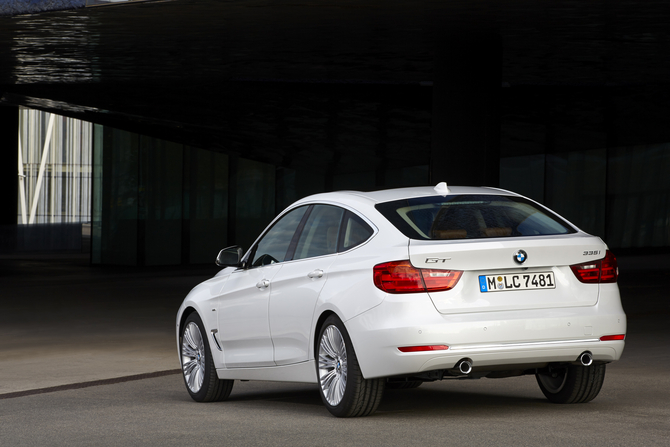 BMW BMW 3 Series Gen.6 [F30]