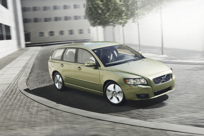 Volvo V50 D4 Momentum Geartronic