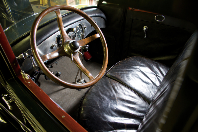 Lincoln Model L Seven-Passenger Berline