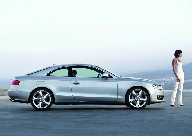 Audi A5 3.2 FSI tiptronic quattro