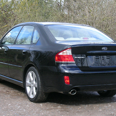 Subaru Legacy 2.5i