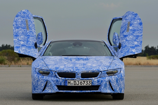 BMW i8