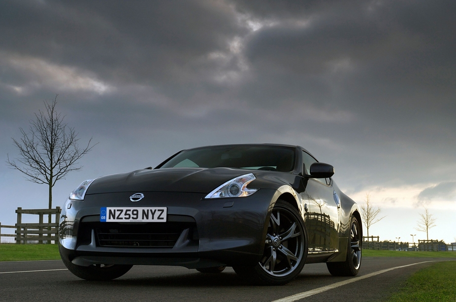 Nissan 370Z 3.7 328 Black Edition