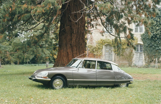 Citroën DS 23 Pallas