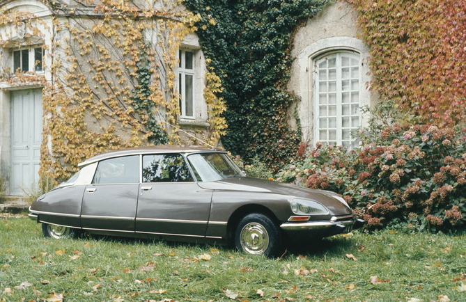 Citroën DS 23 Pallas