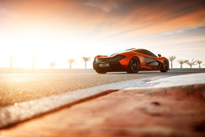 McLaren P1