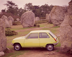 O sucessor do Twingo deverá contar motor traseiro e tração traseira